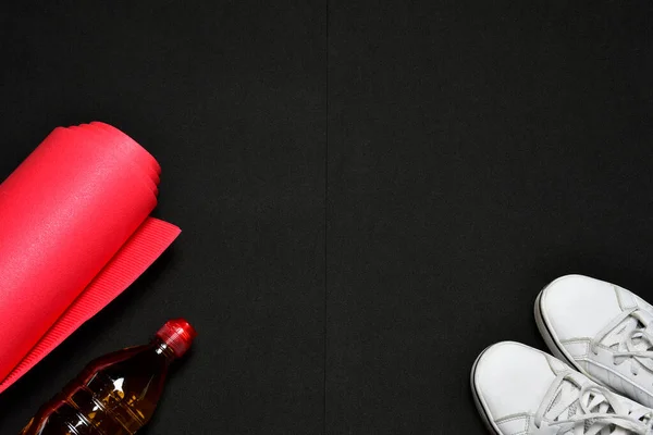 Spor yapmak ve kendine bakmak için aletler.