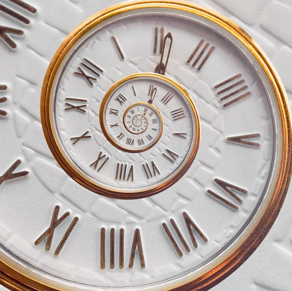 Czas Biegnie Spirali Nieskończony Czas Nieskończona Fraktalna Tarcza Złotym Zegarkiem — Zdjęcie stockowe