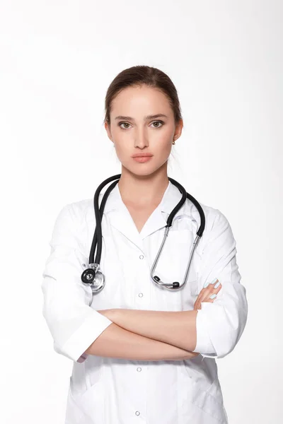 Medico donna con cappotto bianco — Foto Stock