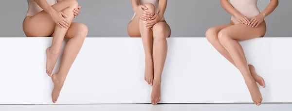 ince bacaklı güzel kadın