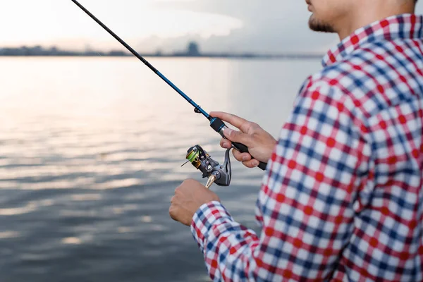 Fishing in the river at sunset. — Stock Photo, Image