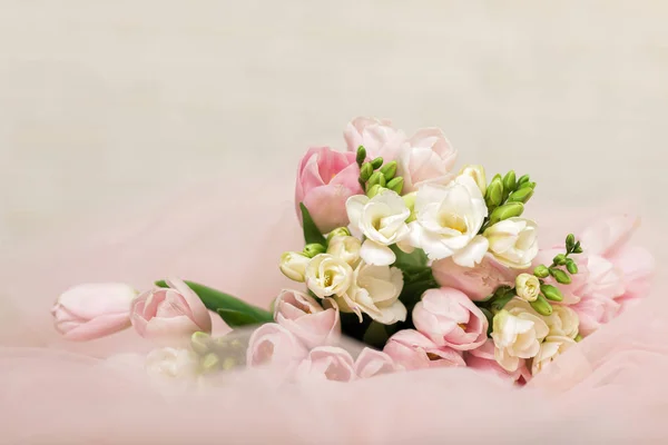 The wedding beautiful bouquet of pink tulips — Stock Photo, Image