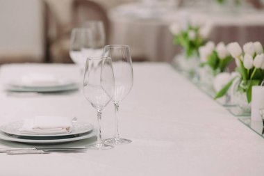 masada boş bardak satır