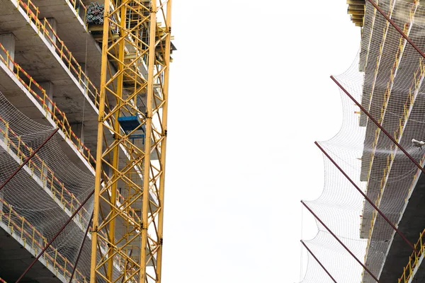 inşaat sarı vinç ve bina şantiye