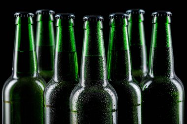 Bira cam şişe satır