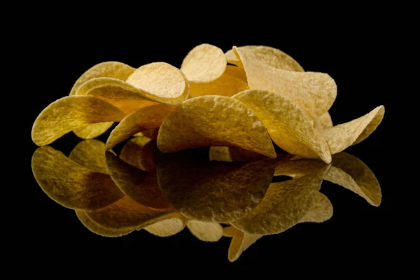 Salta läckra chips — Stockfoto