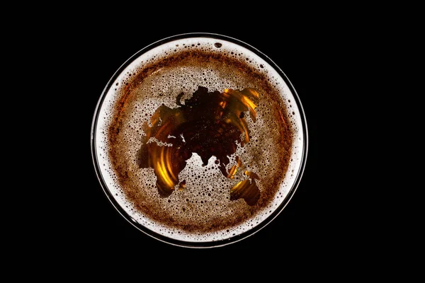 啤酒杯泡沫世界地图形状 — 图库照片