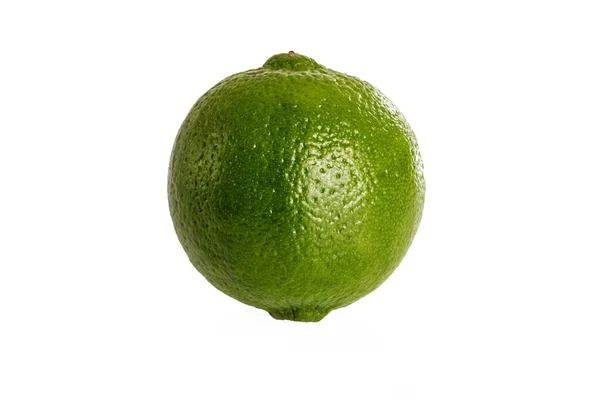 Lime fraîche isolée sur blanc — Photo