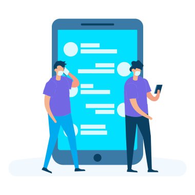 İki genç adam akıllı telefondan iletişim kuruyor ve kovid 19 'a karşı tıbbi maske takıyor. Sosyal medya ve korona virüsü kavramı.