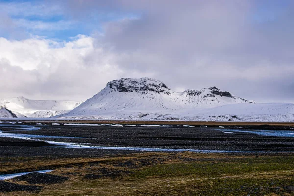 Fotografie Nádherné Krásné Krajiny Sněhem Islandu Během Zimy — Stock fotografie