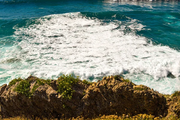 Foto Van Een Geweldig Prachtig Strand Cantabrië Spanje Zomer Zijn — Stockfoto