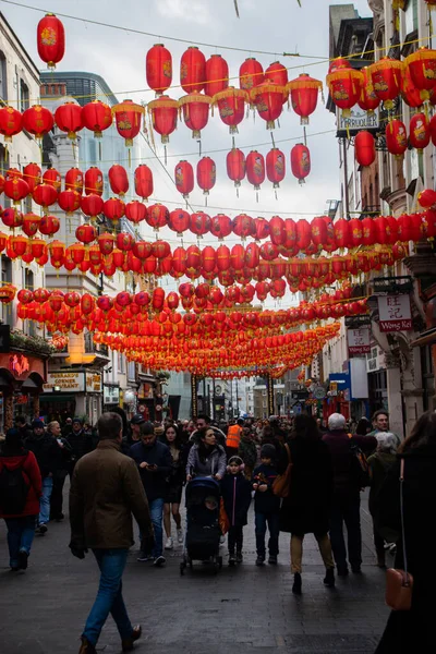 冬季伦敦中国城门口区的照片 — 图库照片