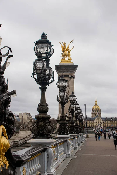 Fotografie Mostu Alexandra Iii Paříži Během Zataženého Dne — Stock fotografie