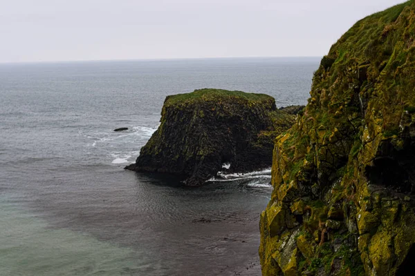 Kışın Belfast Kumsalın Giants Causeway Bulutlu Bir Günün Fotoğrafı — Stok fotoğraf