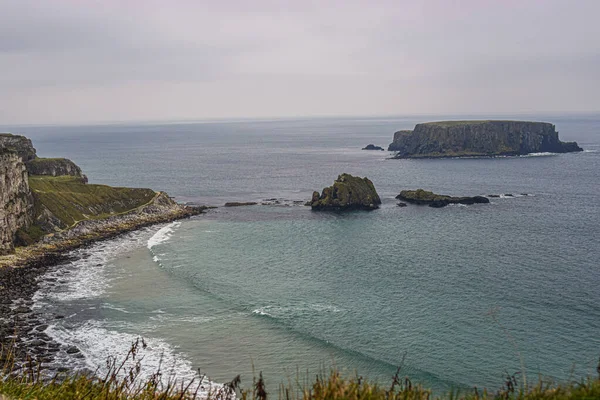 Kışın Belfast Kumsalın Giants Causeway Bulutlu Bir Günün Fotoğrafı — Stok fotoğraf