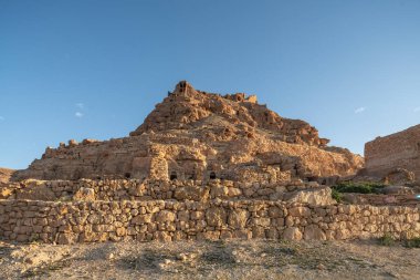 Tunisia 'daki djebel dahar, Chenini, douiret, germasa