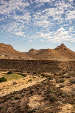 Tunisia 'daki djebel dahar, Chenini, douiret, germasa