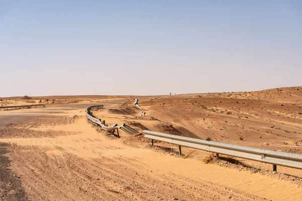 Tunus 'a hoş geldiniz: Ksar ghilane ve Sahra Çölü 