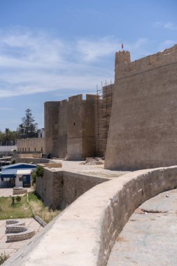 Doğu Tunus kıyılarına hoş geldiniz. Manastır.