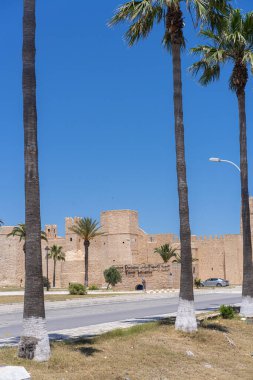 Doğu Tunus kıyılarına hoş geldiniz. Manastır.