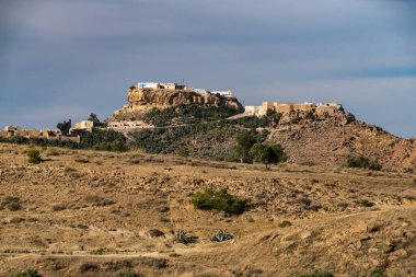 TAKROUNA 'NIN BERBER KÖLÜ