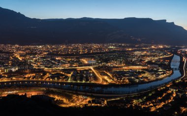 Bastille 'den Grenoble' un Nightscape 'i