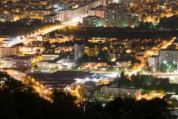 从山上俯瞰妖怪的夜景 — 图库照片