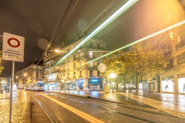 Grenoble 'ın gece görüntüsü