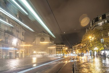 Grenoble 'ın gece görüntüsü