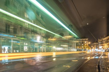 Grenoble 'ın gece görüntüsü