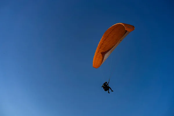 Kuzey Tunisia Paragliding Kaptan Angela — Stok fotoğraf