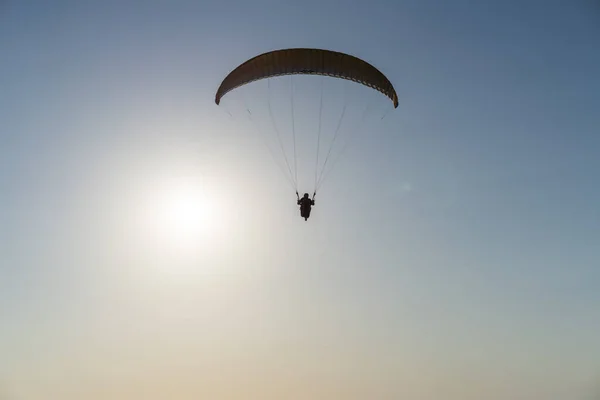 Kuzey Tunisia Paragliding Kaptan Angela — Stok fotoğraf