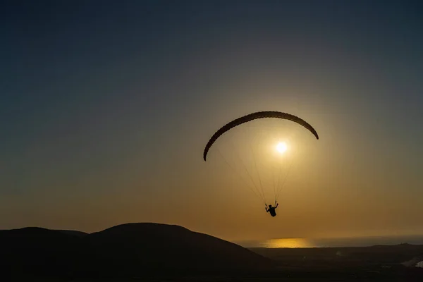 Kuzey Tunisia Günbatımı Paragliding Kaptan Angela — Stok fotoğraf