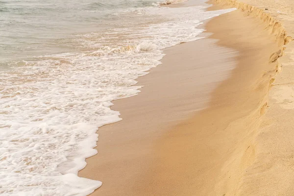 Kumsalda sabah ve gün doğumu - Kuzey Tunus