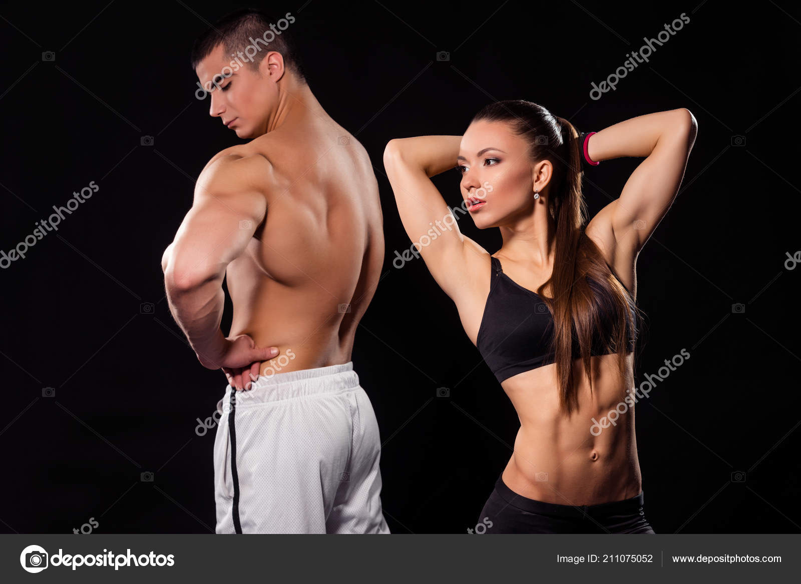 paren-krasiviy-telo-po-hudoy-foto-golaya-nyusha-snyalas-v-porno