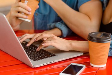 Sosyal ağlar zaman harcama