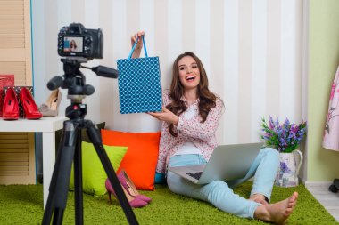 Moda blogger çekim yeni video