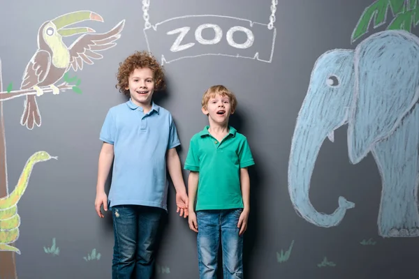 Çocuklar Hayvanat Bahçesi Parkı — Stok fotoğraf
