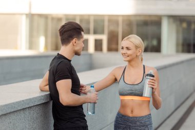 Egzersiz çalıştırdıktan sonra dinlenme çift