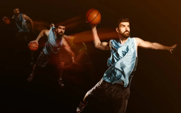 Jogador de basquete superando obstáculos — Fotografia de Stock
