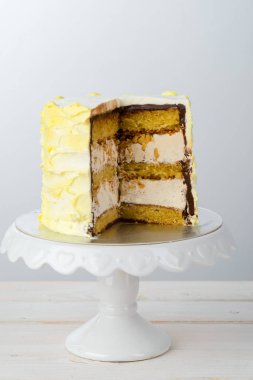 fındık ile sünger kek