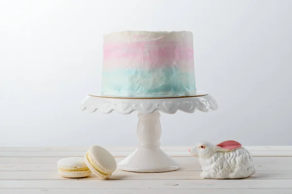 Kek standı ve tatlılar — Stok fotoğraf