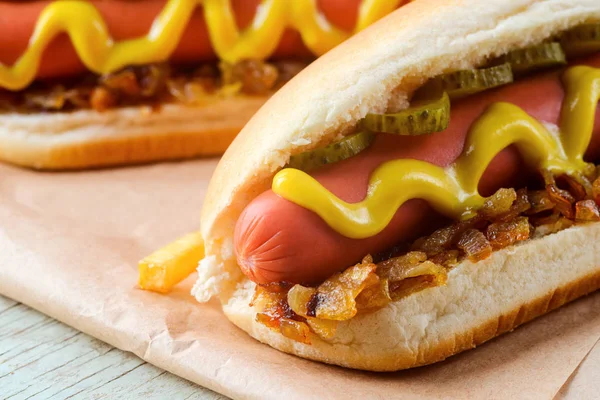 Traditionele hotdogs — Stockfoto