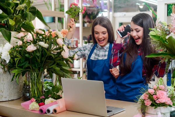 Florists got a big order — Stock Photo, Image