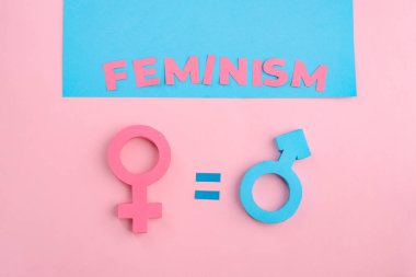 Kadınlar ve erkekler eşit