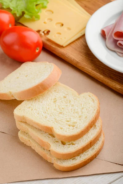Högen av toast brödskivor — Stockfoto