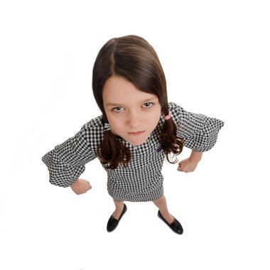 Yaramaz çocuk sıkışık yumruk ile