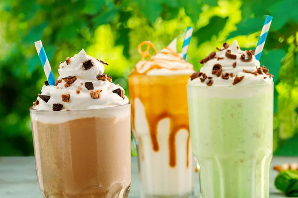 Mükemmel ev yapımı kalın milkshakes