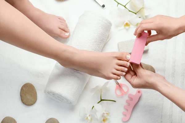 Voetverzorgingslijn afslijping teen nagels — Stockfoto