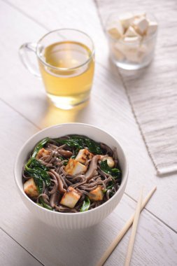 Tofu Soba kase erişte